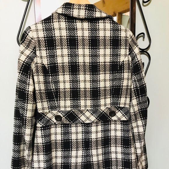 Spring/Fall Plaid Coat - 💐 will accept ANY offer 💐 - Picture 2 of 6